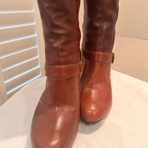 Brown Guess boots - Picture 5 of 16